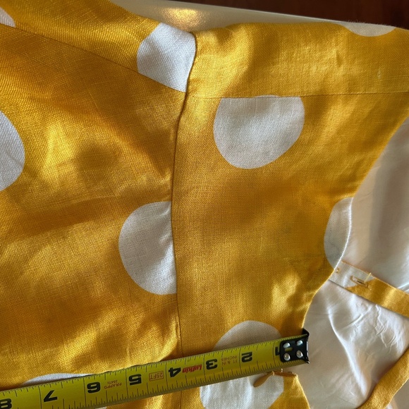 ELLEN TRACY CROSS BACK SUNDRESS-YELLOW POLKA DOTS WITH WHITE BUTTONS-Size 12 - Picture 8 of 10